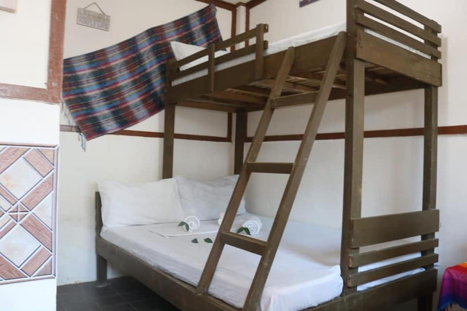 Sun Valley Hostel Эль-Нидо Экстерьер фото