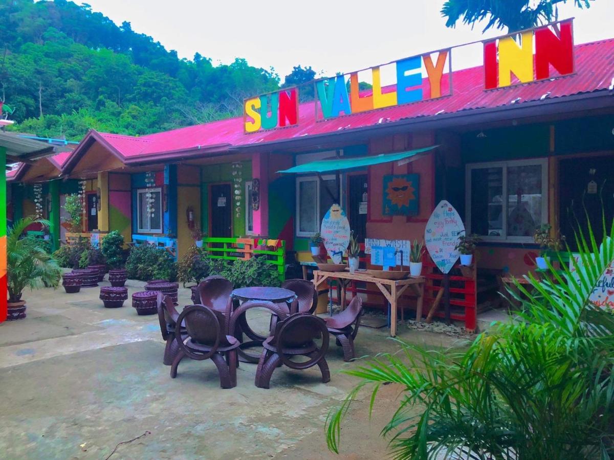 Sun Valley Hostel Эль-Нидо Экстерьер фото